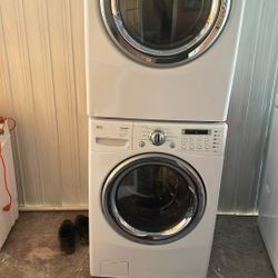 Lavadora Y Secadora LG En Buen Estado. Negocio Particular 