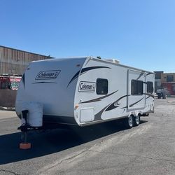 2012 Dutchmen Coleman Ultra-Lite 240RK Travel Trailer