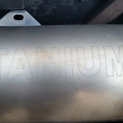 2004 Kawasaki Zx12 Muffler Still New