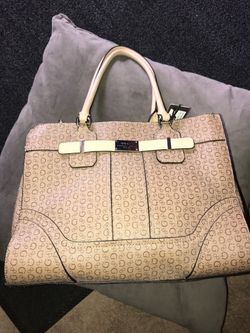 Guess purse