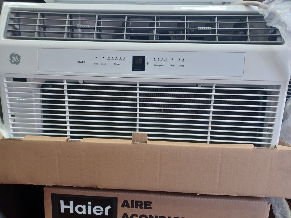 10000btu Windows Ac/ Heater Both By GE WiFi Smart.  240 Volts. Brand New 
