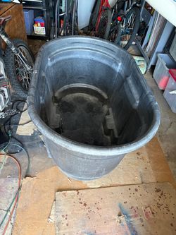 100 gallon water tub