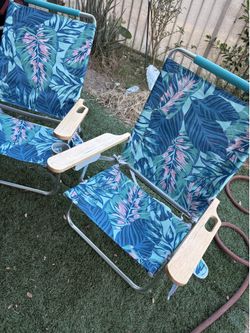 Set beach chairs used one