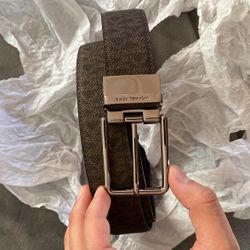 Michael Kors Belt (40 Inch)