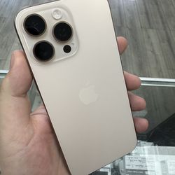 iPhone 16 Pro Max 256GB (Unlocked)