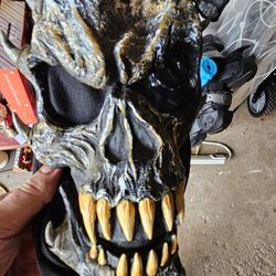 Rubberhalloween Mask With Neck Hood