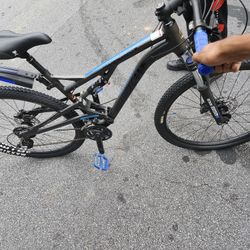 Full Suspension Mountain Bike 