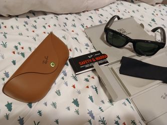 Ray-Ban AI Glasses