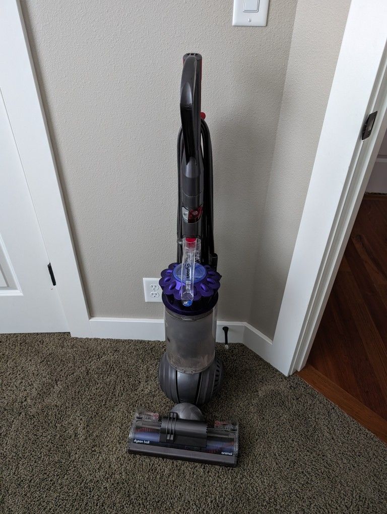 Dyson Animal Ball Vacuum