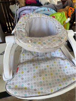 Fisher price Baby sit up chair