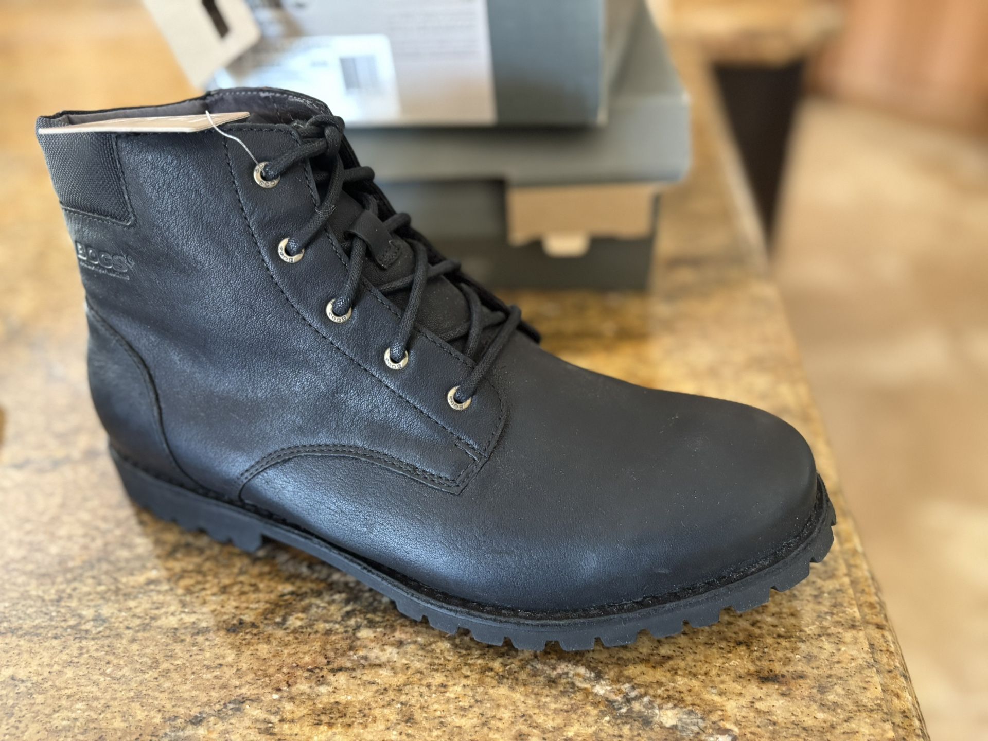 Bogs Johnny 5-Eye Waterproof Leather Boot Size 11.5