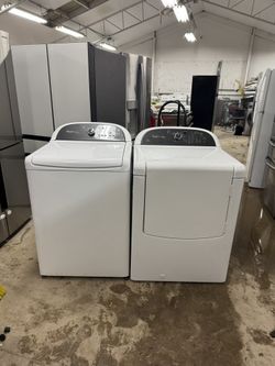 WHIRLPOOL CABRIO WASHER AND DRYER