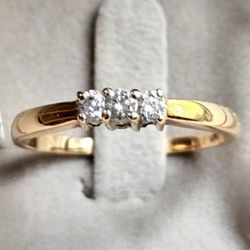 14k Gold Diamond Ring 3 Stone Past Present Future Ring