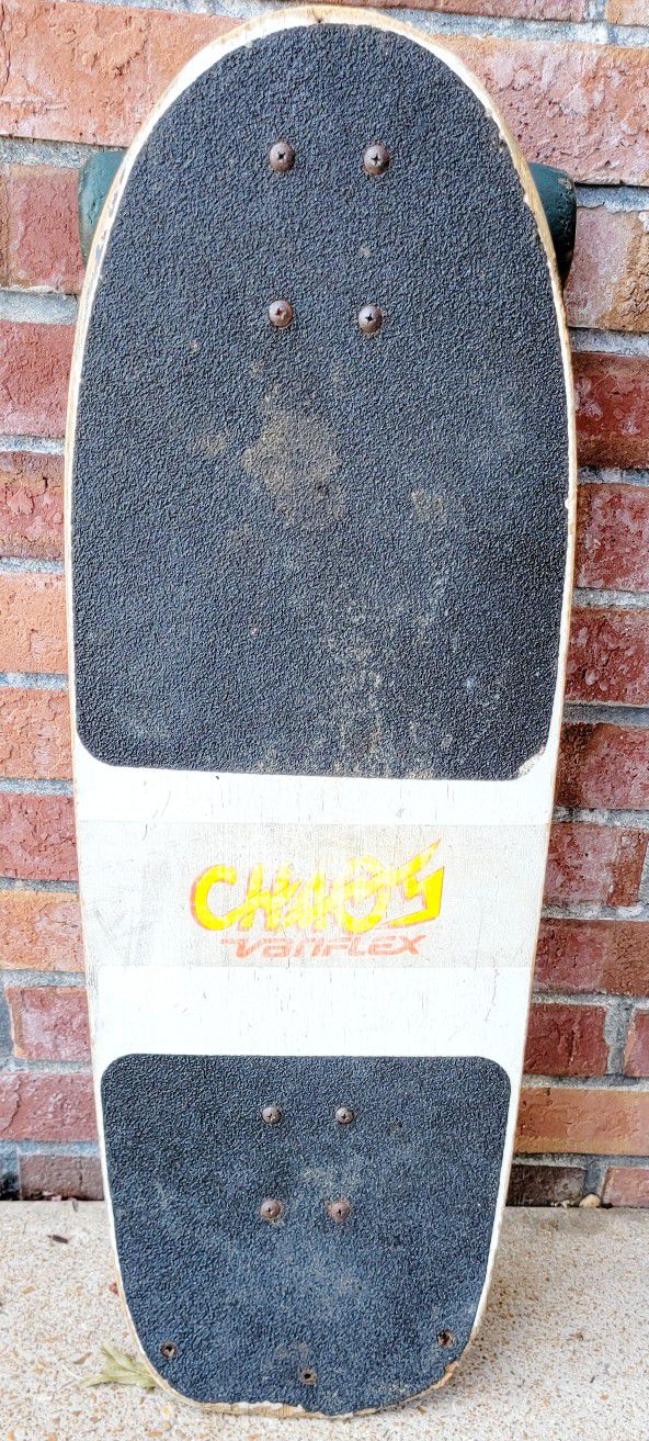 Vintage Variflex Chaos Skateboard. 
