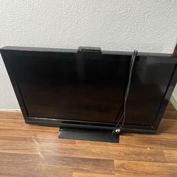 TV - VIZIO 40 inch