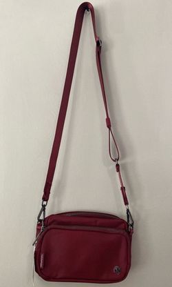 Burgundy lululemon bag
