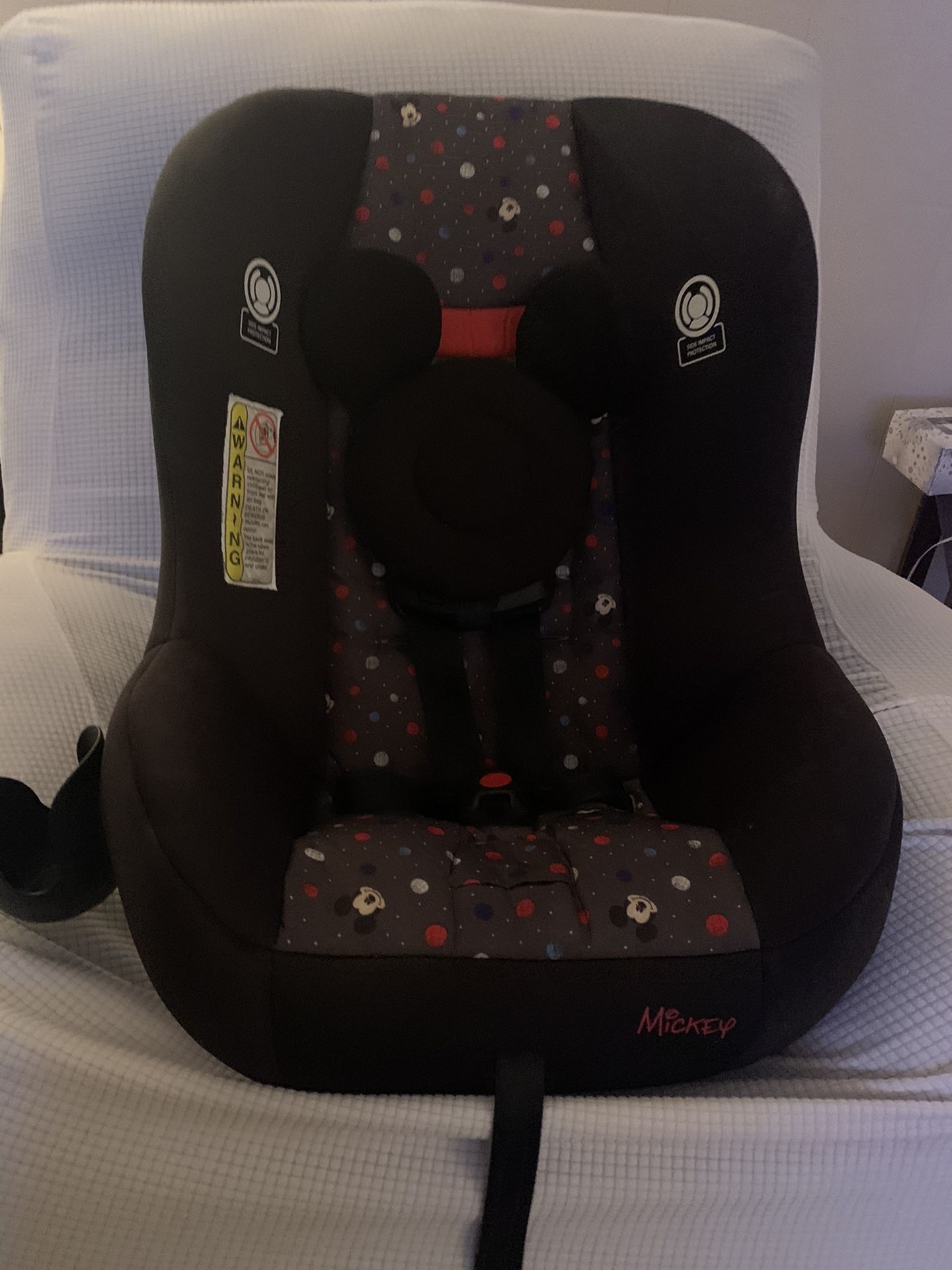 Mickey Mouse car seat with cup holder