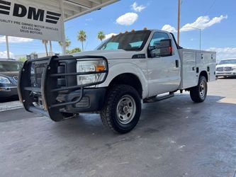 2015 Ford F350 CLEAN 