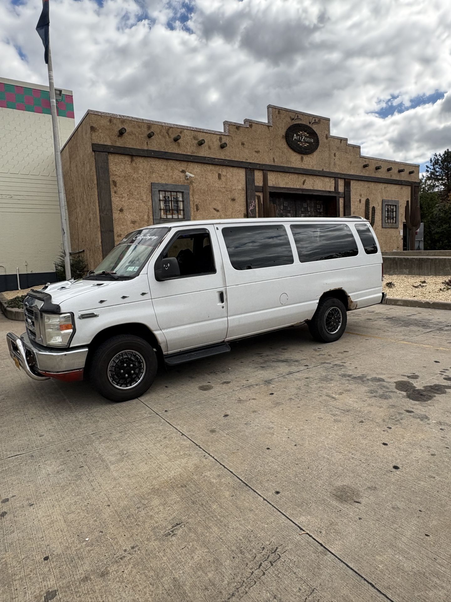 2008 Ford E-350