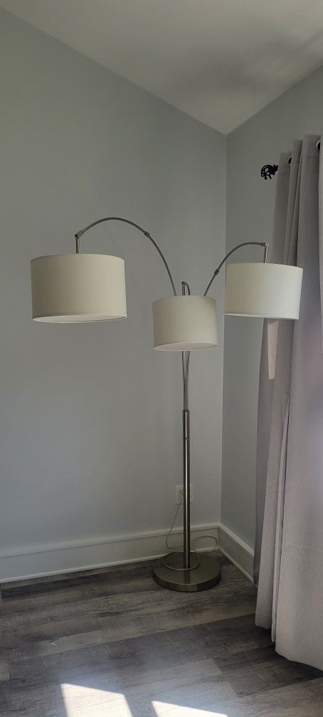 3 Light Lamp