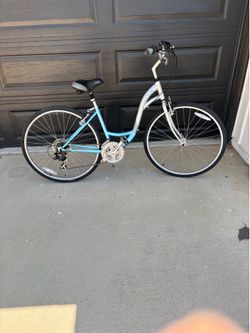 Woman’s 21 speed bike