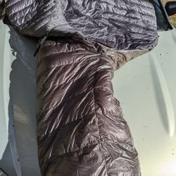 Western mountaineering Astralite 6'4" Ultralight Backpacking 28 ° Sleeping Quilt/ Sleeping Bag