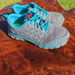 Rebok Steel toe Size 5