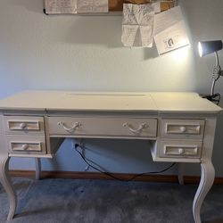 Hard Wood Desk - Home Goods Furniture 