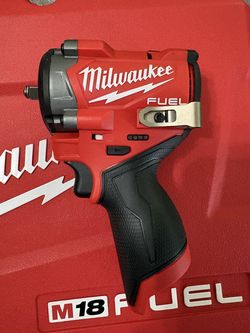 Milwaukee M-12 3/8 Fuel Stubby Impact Wrench / Friction Ring Tool Only - 2562-20