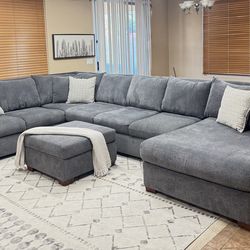 Large 3pc Chaise Sectional W Ottoman