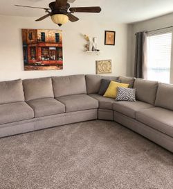 Large Gray L-Shaped Sectional Sofa – Clean & Comfortable