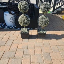 Faux Topiary Trees 