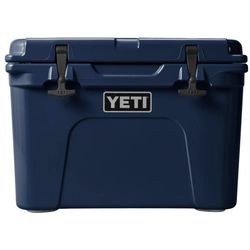 Yeti Tundra Hard Cooler 35 - Navy