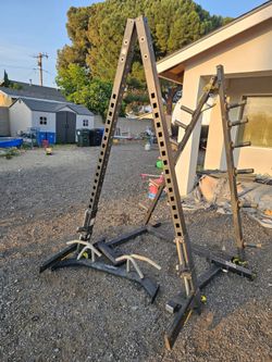 Tuffstuff squat rack with pull up bar