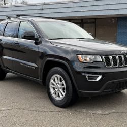 2019 Jeep Grand Cherokee Laredo 
