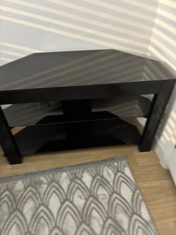 Black glass tv stand