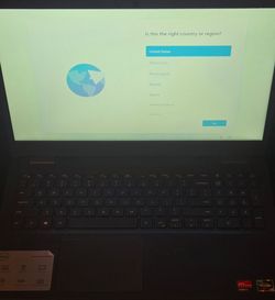 Dell Inspiron Model 3505 3.5GHz AMD Ryzen 3 Radeon Graphics 8GB DDR4 256GB SSD