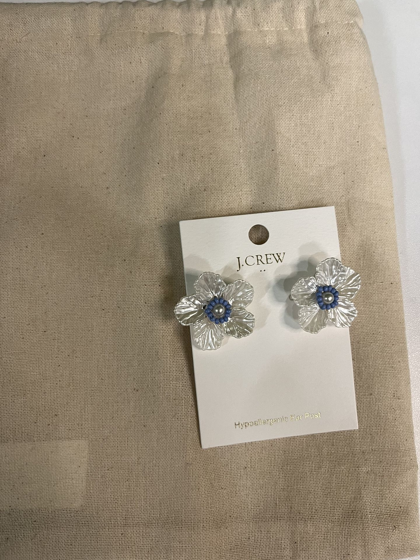 J Crew White And Blue Flower Earrings Brand New