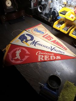 TEAM PENNETS 1970,s.... 15 for each