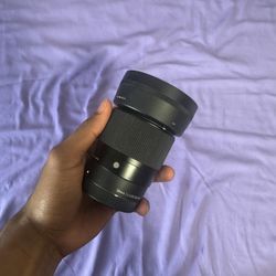 Sigma 30mm f/1.4 DC DN Lens – Used, Works Perfectly + Original Box & Papers