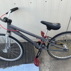 Diamond Back  Kids Road Bike