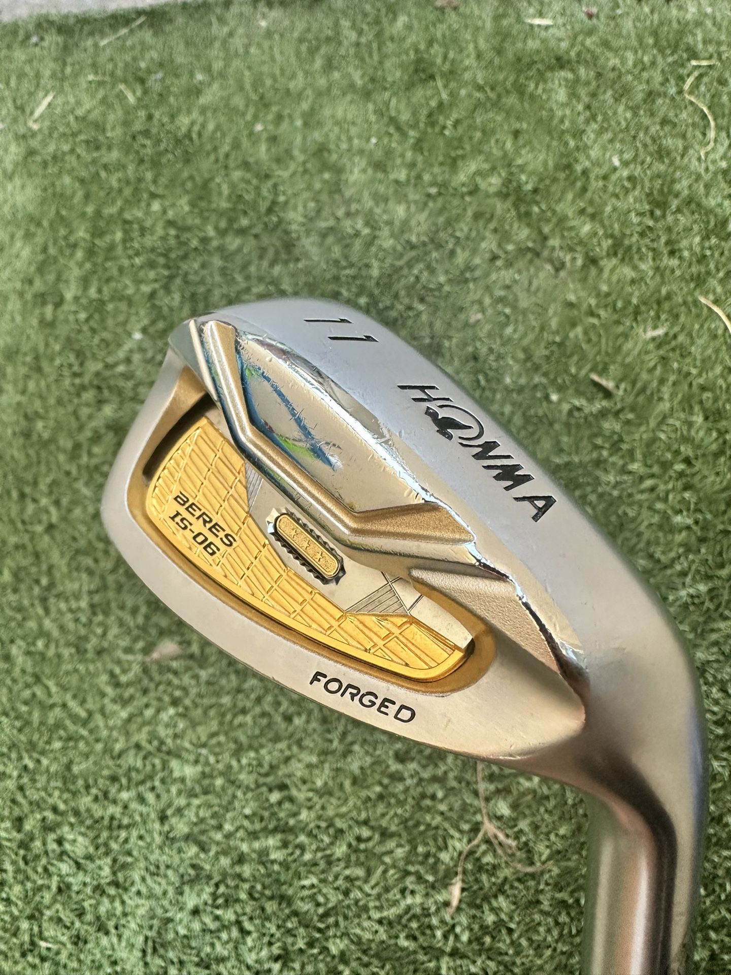 Honma Beres IS-06 11 iron