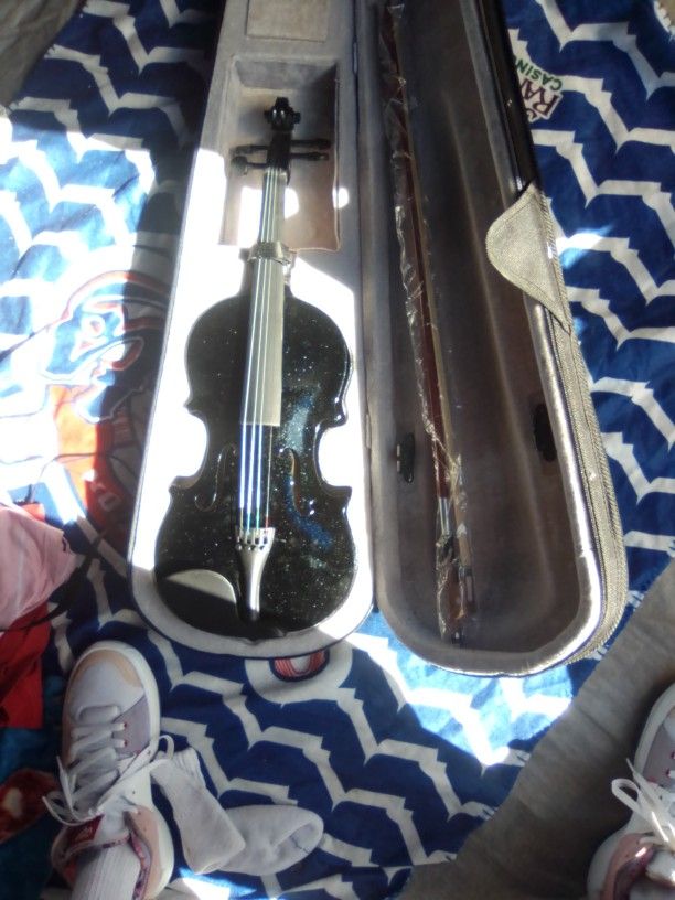 Violin 4/4 Black