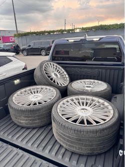 Vossen HF-8 Hybrid Forged Series wheels