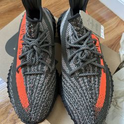Brand New Size 10.5 Adidas Yeezy Boost 350 V2 Low Carbon Beluga