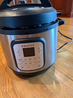 Instant Pot 8 Qt. Duo Crisp Pressure Cooker with air fryer basket and lid