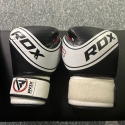 RDX Youth Boxing By Gloves 6oz
