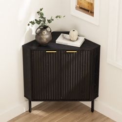 Fluted Corner Cabinet, Modern Small Corner Floor Cabinet with 2 Doors and 2-Tier Shelves, Freestanding Narrow Organizer, Black