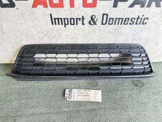 2022 - 2023 - 2024 HONDA CIVIC FRONT LOWER GRILLE OEM AY82930