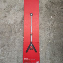 Milwaukee M12 tower light